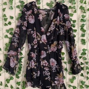 **LIKE NEW** Altard State Floral Romper Size
